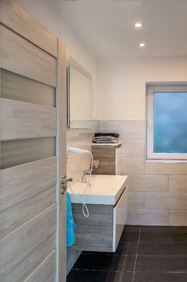 Villa Koffi Apartments 16 Plus 푸크 외부 사진